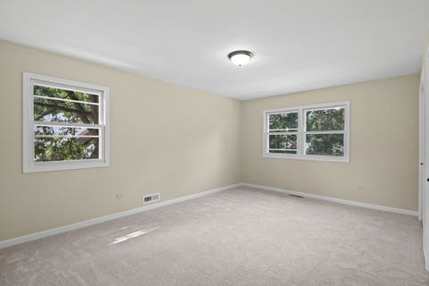 Tiny photo for 10414 Country Lane, Beach Park, IL 60087 (MLS # 12698162)