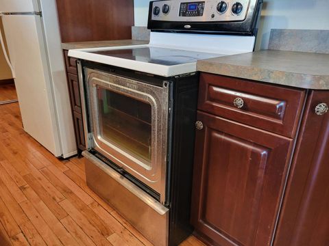 Tiny photo for 1043 S YORK Road #605, Bensenville, IL 60106 (MLS # 12522888)