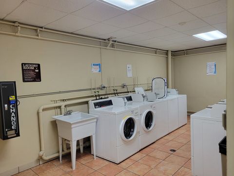 Tiny photo for 1043 S YORK Road #605, Bensenville, IL 60106 (MLS # 12522888)