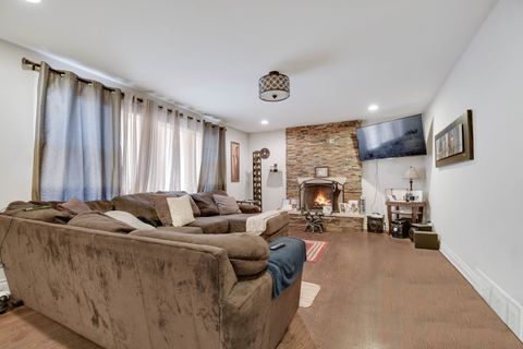 Tiny photo for 16810 Greenwood Avenue, South Holland, IL 60473 (MLS # 12614255)