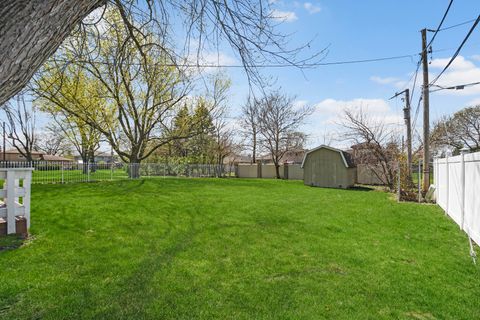 Tiny photo for 16810 Greenwood Avenue, South Holland, IL 60473 (MLS # 12614255)
