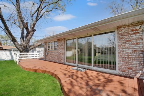 Tiny photo for 16810 Greenwood Avenue, South Holland, IL 60473 (MLS # 12614255)