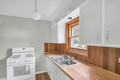 Tiny photo for 1623 Sawyer Avenue, Glen Ellyn, IL 60137 (MLS # 12521792)