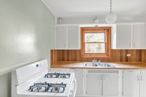 Tiny photo for 1623 Sawyer Avenue, Glen Ellyn, IL 60137 (MLS # 12521792)