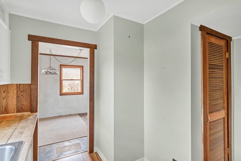 Tiny photo for 1623 Sawyer Avenue, Glen Ellyn, IL 60137 (MLS # 12521792)