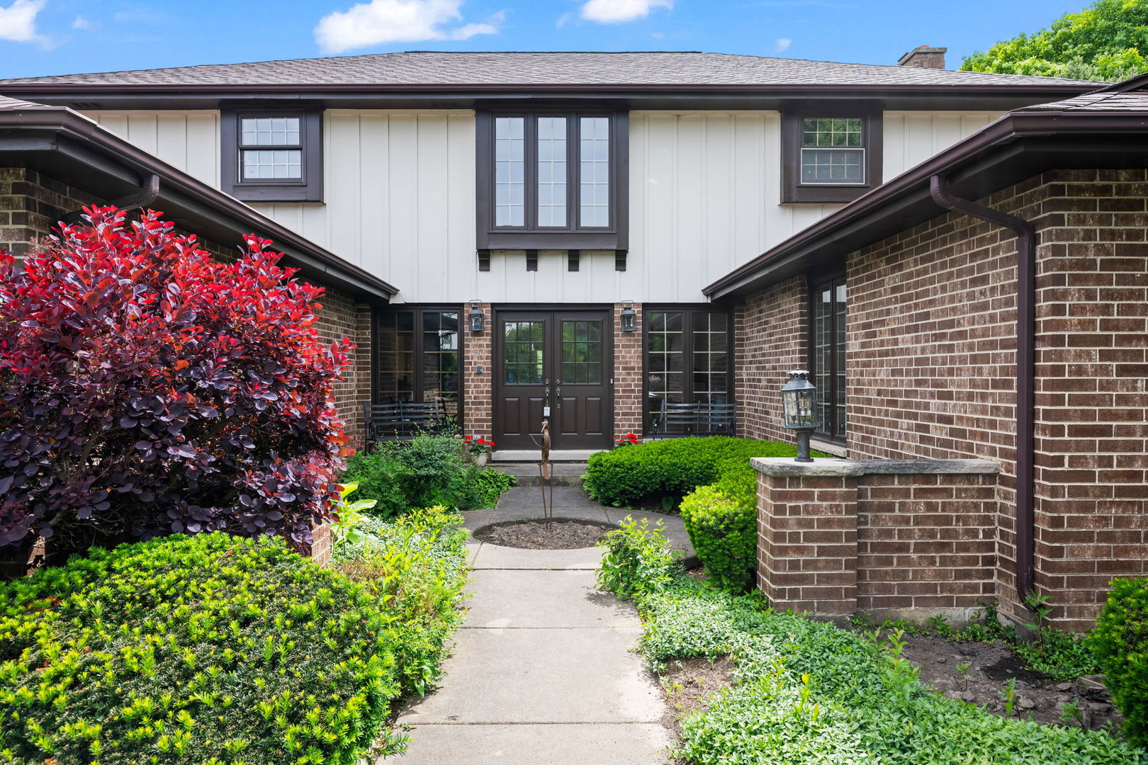4211 Ridgeland Lane