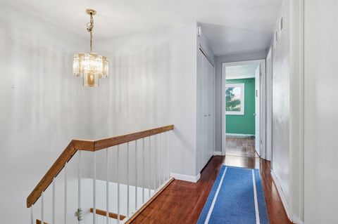 Tiny photo for 718 Clearwater Court, Wheeling, IL 60090 (MLS # 12598811)