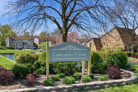Tiny photo for 718 Clearwater Court, Wheeling, IL 60090 (MLS # 12598811)