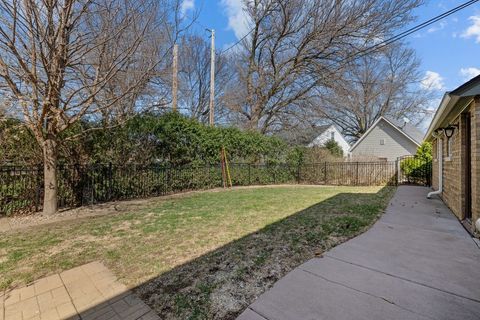 Tiny photo for 2405 23rd Avenue A, Moline, IL 61265 (MLS # 12608718)