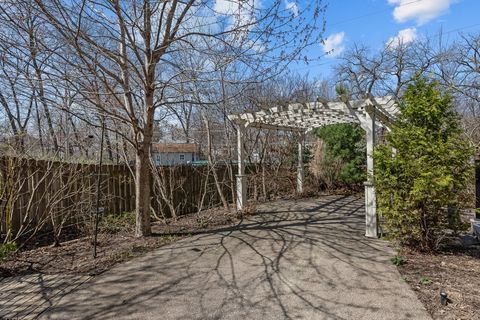 Tiny photo for 2405 23rd Avenue A, Moline, IL 61265 (MLS # 12608718)