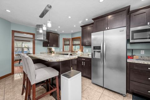 Tiny photo for 2405 23rd Avenue A, Moline, IL 61265 (MLS # 12608718)