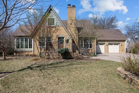 Photo of 2405 23rd Avenue A, Moline, IL 61265 (MLS # 12608718)