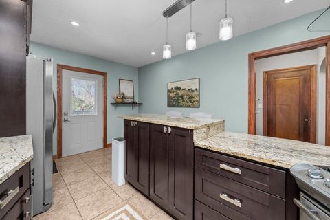 Tiny photo for 2405 23rd Avenue A, Moline, IL 61265 (MLS # 12608718)