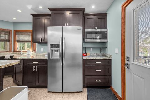 Tiny photo for 2405 23rd Avenue A, Moline, IL 61265 (MLS # 12608718)