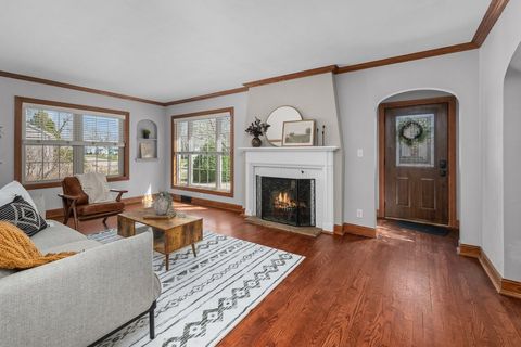 Tiny photo for 2405 23rd Avenue A, Moline, IL 61265 (MLS # 12608718)