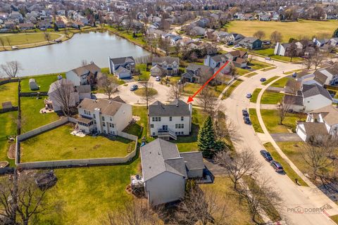 Tiny photo for 2212 Baxter Court, Elgin, IL 60123 (MLS # 12614339)