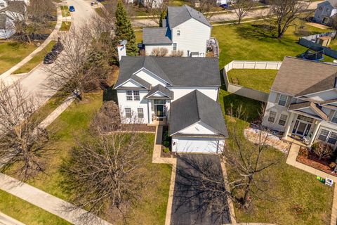 Tiny photo for 2212 Baxter Court, Elgin, IL 60123 (MLS # 12614339)