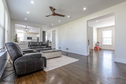 Tiny photo for 2212 Baxter Court, Elgin, IL 60123 (MLS # 12614339)