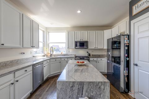 Tiny photo for 2212 Baxter Court, Elgin, IL 60123 (MLS # 12614339)