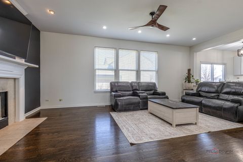 Tiny photo for 2212 Baxter Court, Elgin, IL 60123 (MLS # 12614339)