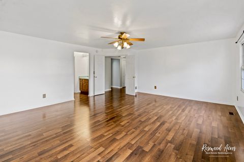 Tiny photo for 1403 W Budd Boulevard, Kankakee, IL 60901 (MLS # 12494474)