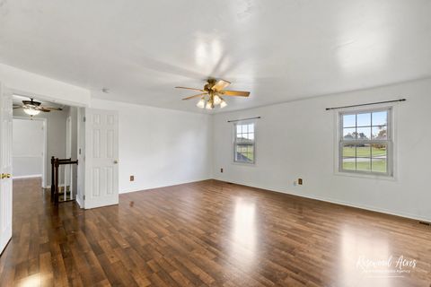 Tiny photo for 1403 W Budd Boulevard, Kankakee, IL 60901 (MLS # 12494474)