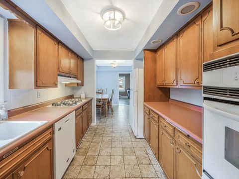 Tiny photo for 821 Shuler Street, Elgin, IL 60123 (MLS # 12488255)
