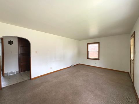 Tiny photo for 1810 Prospect Avenue, Peru, IL 61354 (MLS # 12625415)