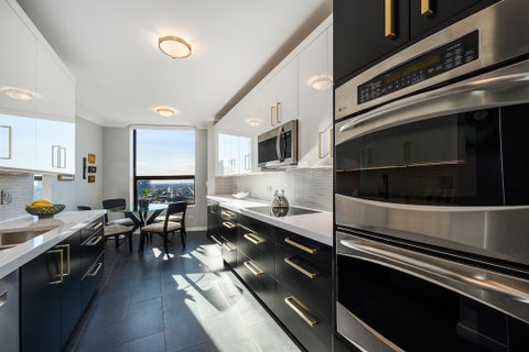 Tiny photo for 501 N Clinton Street #2105, Chicago, IL 60654 (MLS # 12759310)