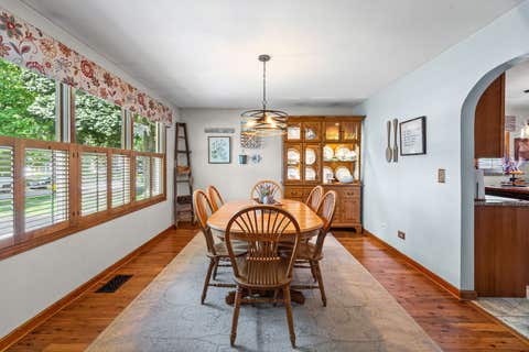 Tiny photo for 3102 Swallow Lane, Rolling Meadows, IL 60008 (MLS # 12697724)