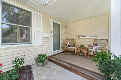 Tiny photo for 3102 Swallow Lane, Rolling Meadows, IL 60008 (MLS # 12697724)