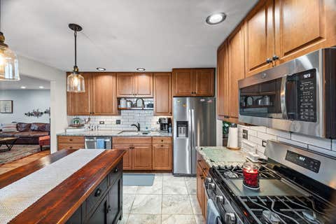 Tiny photo for 3102 Swallow Lane, Rolling Meadows, IL 60008 (MLS # 12697724)