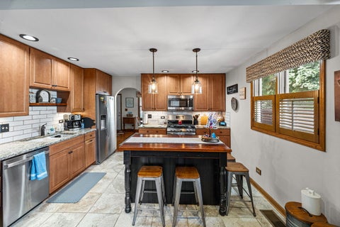 Tiny photo for 3102 Swallow Lane, Rolling Meadows, IL 60008 (MLS # 12697724)
