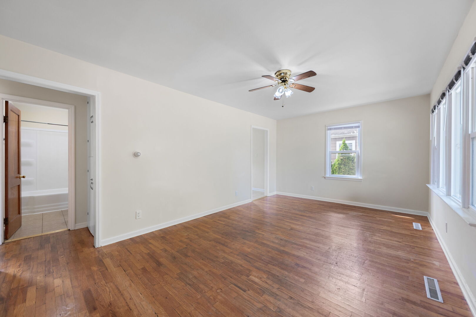 520 N 10th Avenue