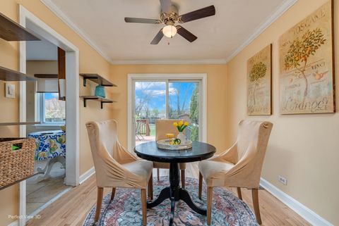 Tiny photo for 608 Beach Avenue, La Grange Park, IL 60526 (MLS # 12612922)