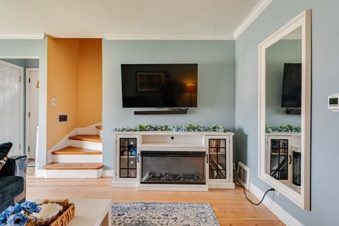 Tiny photo for 608 Beach Avenue, La Grange Park, IL 60526 (MLS # 12612922)