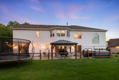 Tiny photo for 919 Abbey Court, Sugar Grove, IL 60554 (MLS # 12709180)