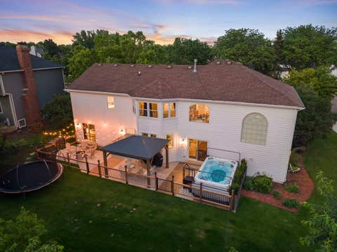 Tiny photo for 919 Abbey Court, Sugar Grove, IL 60554 (MLS # 12709180)