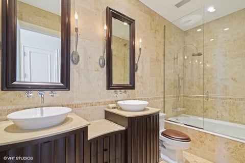 Tiny photo for 55 E ERIE Street #5302, Chicago, IL 60610 (MLS # 12755318)