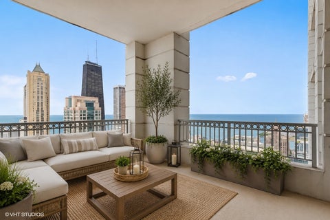 Tiny photo for 55 E ERIE Street #5302, Chicago, IL 60610 (MLS # 12755318)