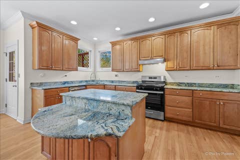 Tiny photo for 21428 W Crescent Drive, Mundelein, IL 60060 (MLS # 12680809)