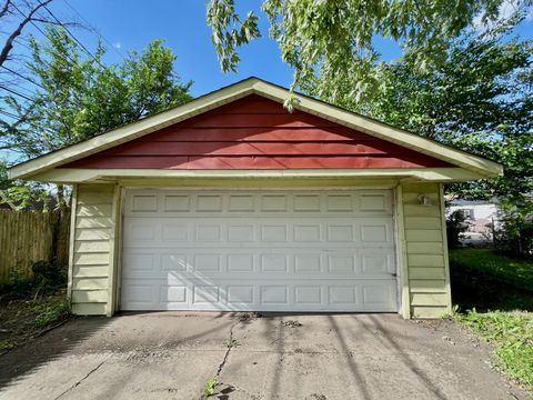 Tiny photo for 606 E 164th Place, South Holland, IL 60473 (MLS # 12553257)
