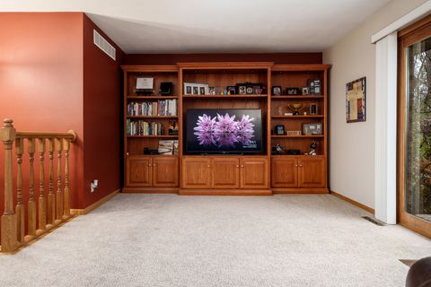 Tiny photo for 6666 Sandalwood Close #6666, Rockford, IL 61108 (MLS # 12519549)