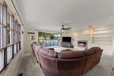 Tiny photo for 2304 Meadow Drive, Rolling Meadows, IL 60008 (MLS # 12720111)