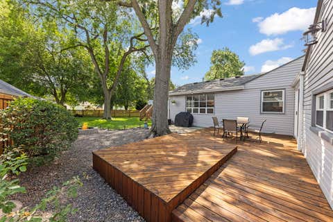 Tiny photo for 2304 Meadow Drive, Rolling Meadows, IL 60008 (MLS # 12720111)
