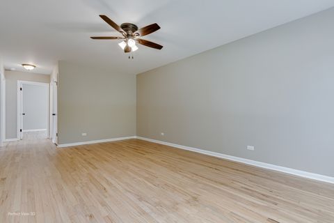 Tiny photo for 2605 Maple Avenue, Downers Grove, IL 60515 (MLS # 12466113)