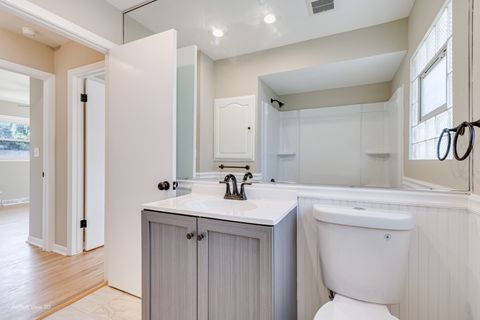 Tiny photo for 2605 Maple Avenue, Downers Grove, IL 60515 (MLS # 12466113)