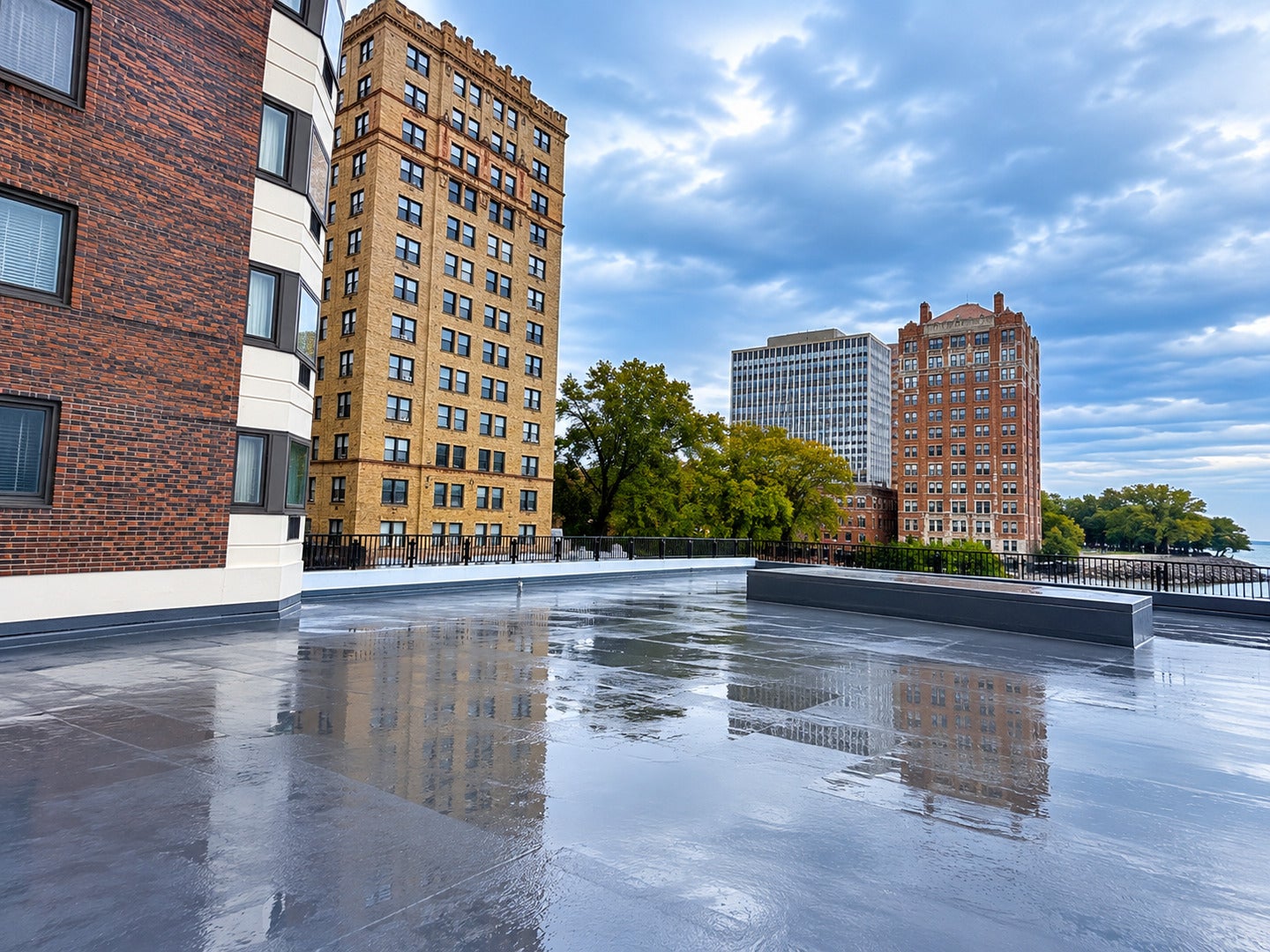 7337 S South Shore Drive 412