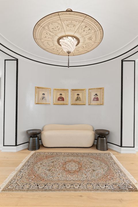 Tiny photo for 11 E Walton Street #4802, Chicago, IL 60611 (MLS # 12480728)