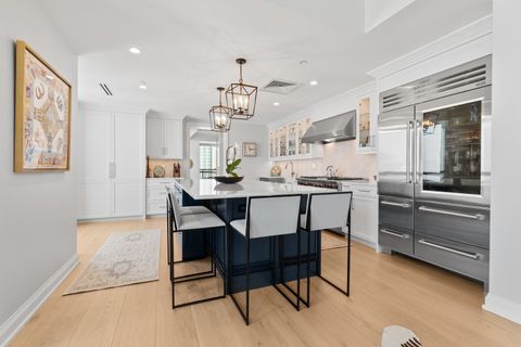 Tiny photo for 11 E Walton Street #4802, Chicago, IL 60611 (MLS # 12480728)